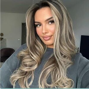 Ash blonde human wig NWT